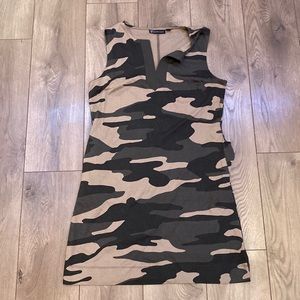 NY&C camo dress. size L
